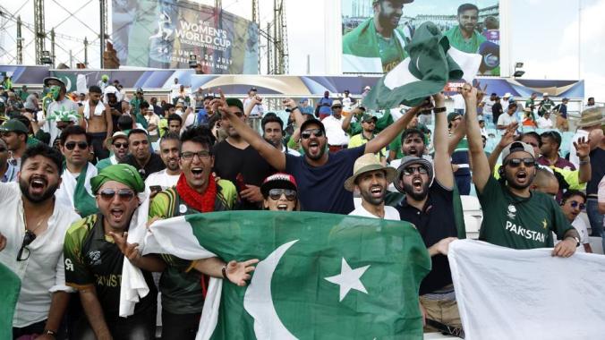 pakistan-final-celebrate-after-winning-champions-trophy_2a72ed9e-544e-11e7-869c-505e32be9126